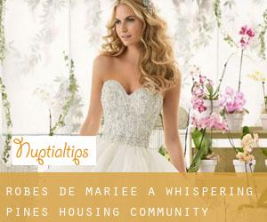 Robes de mariée à Whispering Pines Housing Community