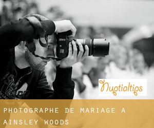 Photographe de mariage à Ainsley Woods