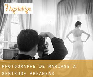 Photographe de mariage à Gertrude (Arkansas)